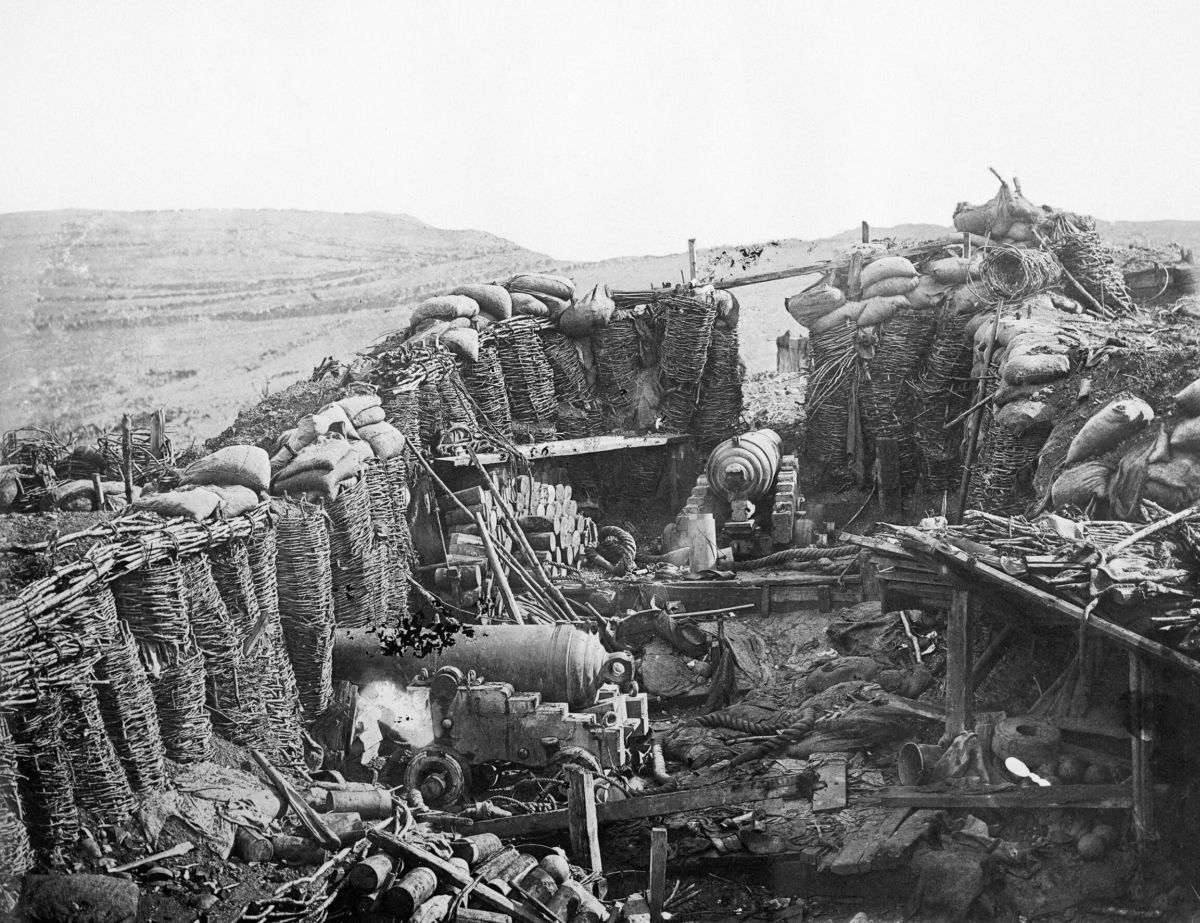 Ruined Great Redan redoubt at Sevastopol